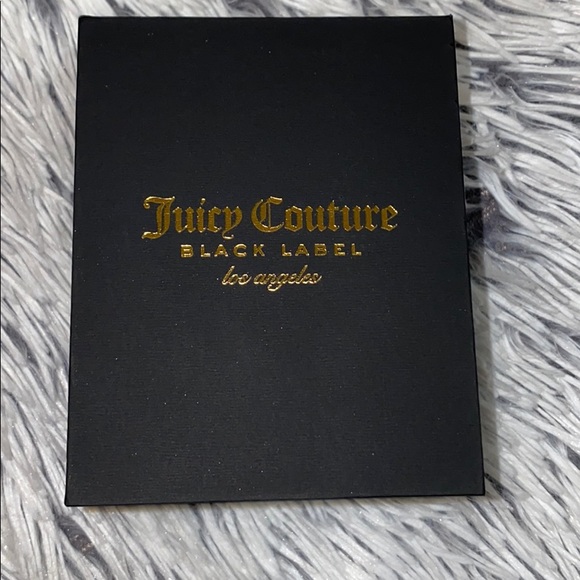 🔥Juicy Couture crystal heart Watch.🔥🔥🔥 - Picture 6 of 7